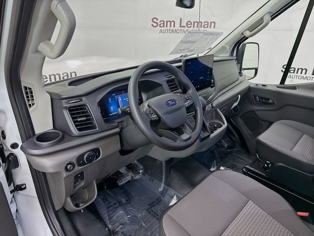 New 2026 Ford Transit 250 148 Medium Roof w/ Load Area Protection Package RWD image 20
