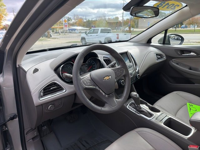 Used 2018 Chevrolet Cruze LT w/ Leather Package image 22
