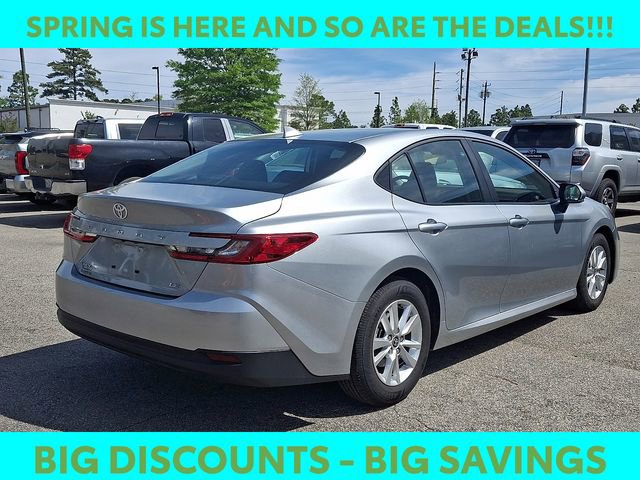 Certified 2025 Toyota Camry LE image 8