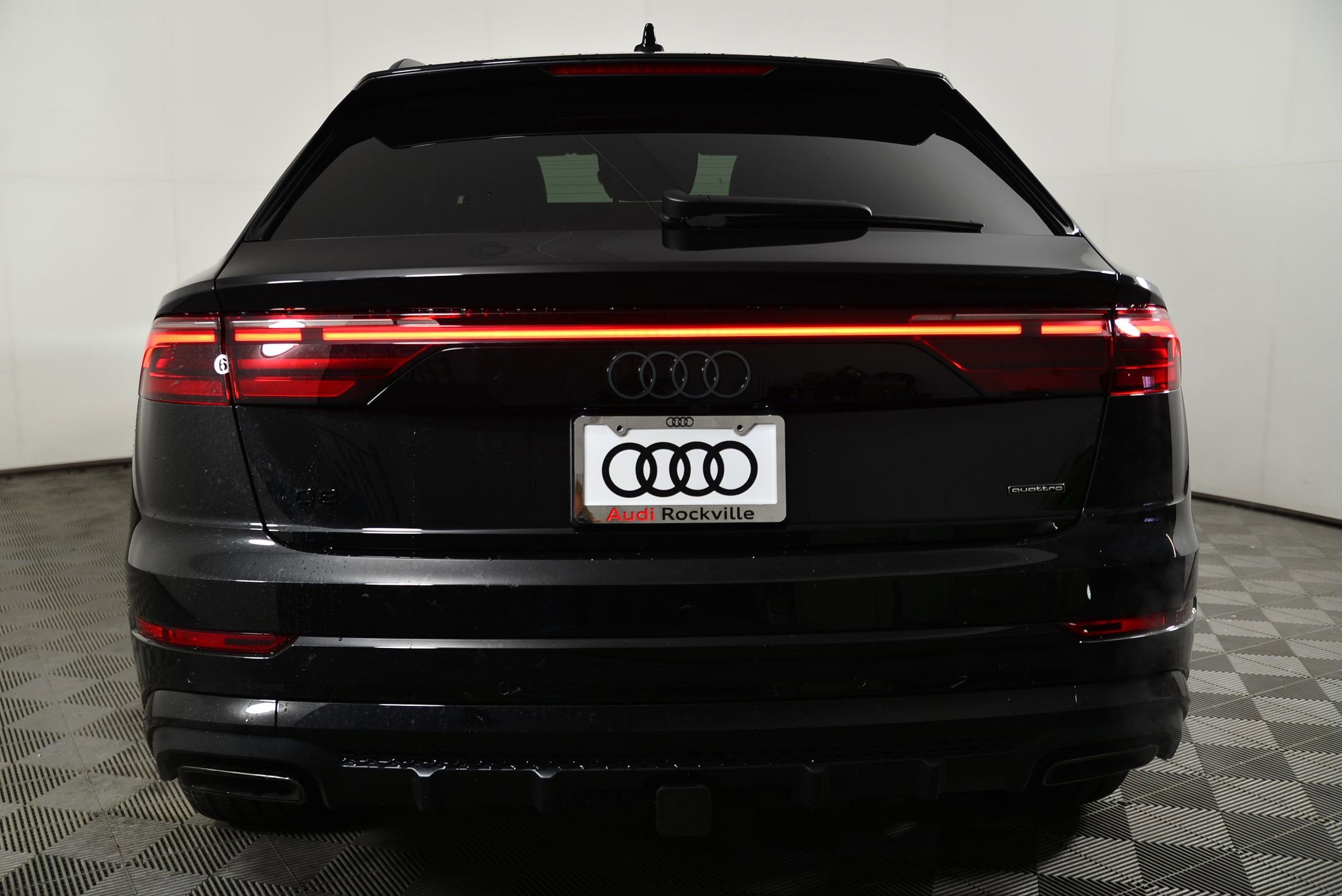 New 2026 Audi Q8 Premium Plus image 9