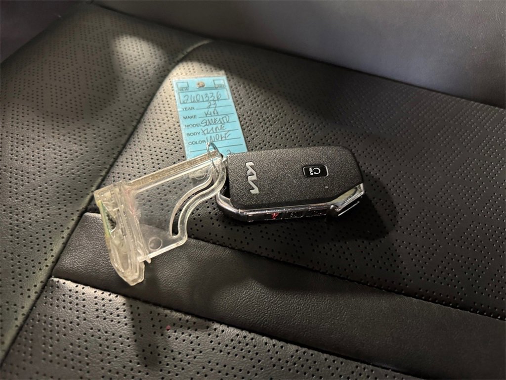 Certified 2023 Kia Sorento X-Line EX image 32