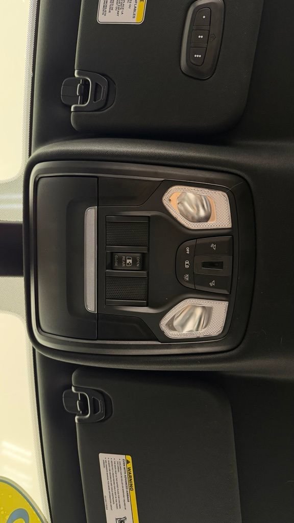 Used 2022 RAM 1500 Big Horn AWD/4WD image 25