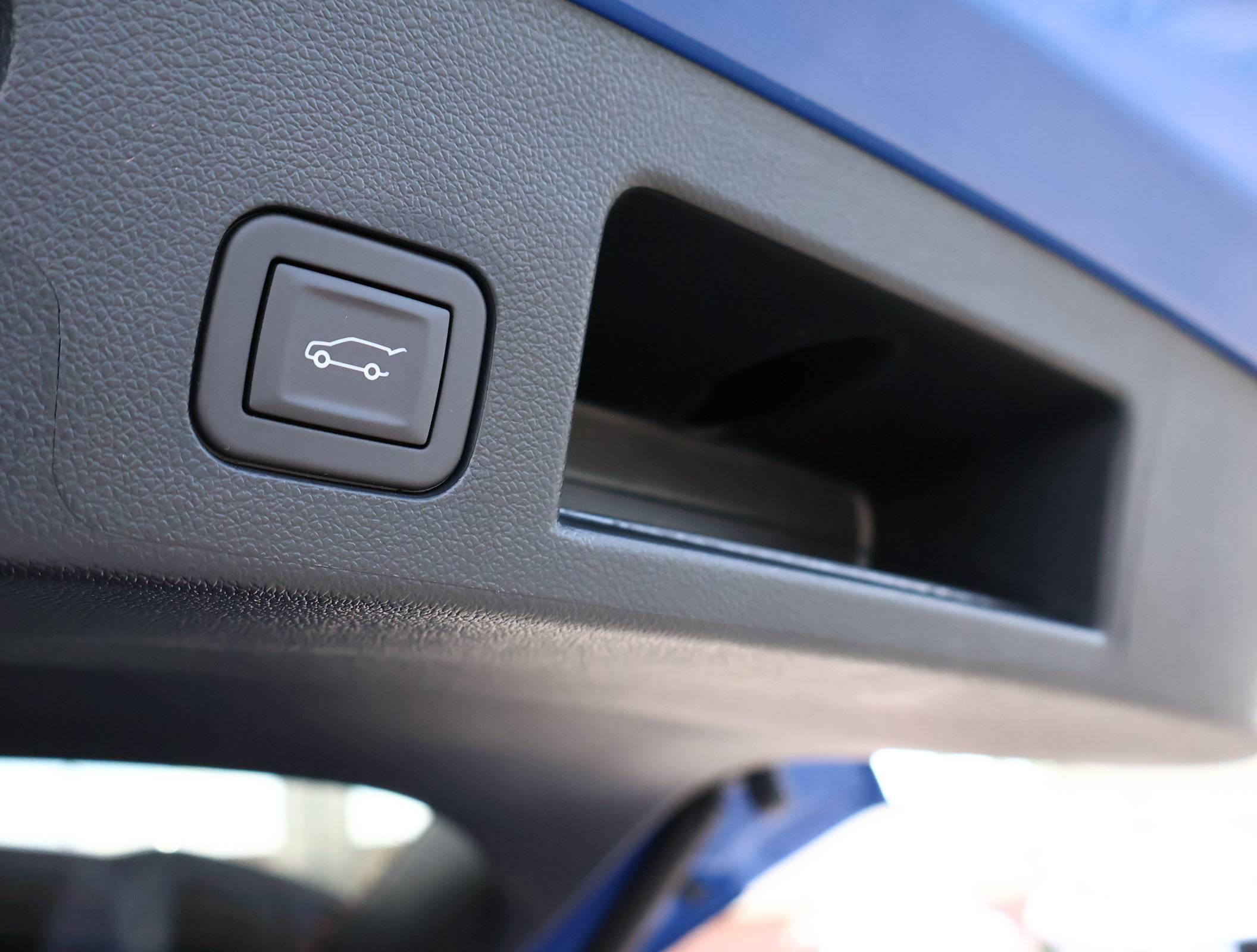 New 2027 Chevrolet Equinox ACTIV w/ Safety and Technology Package FWD image 23