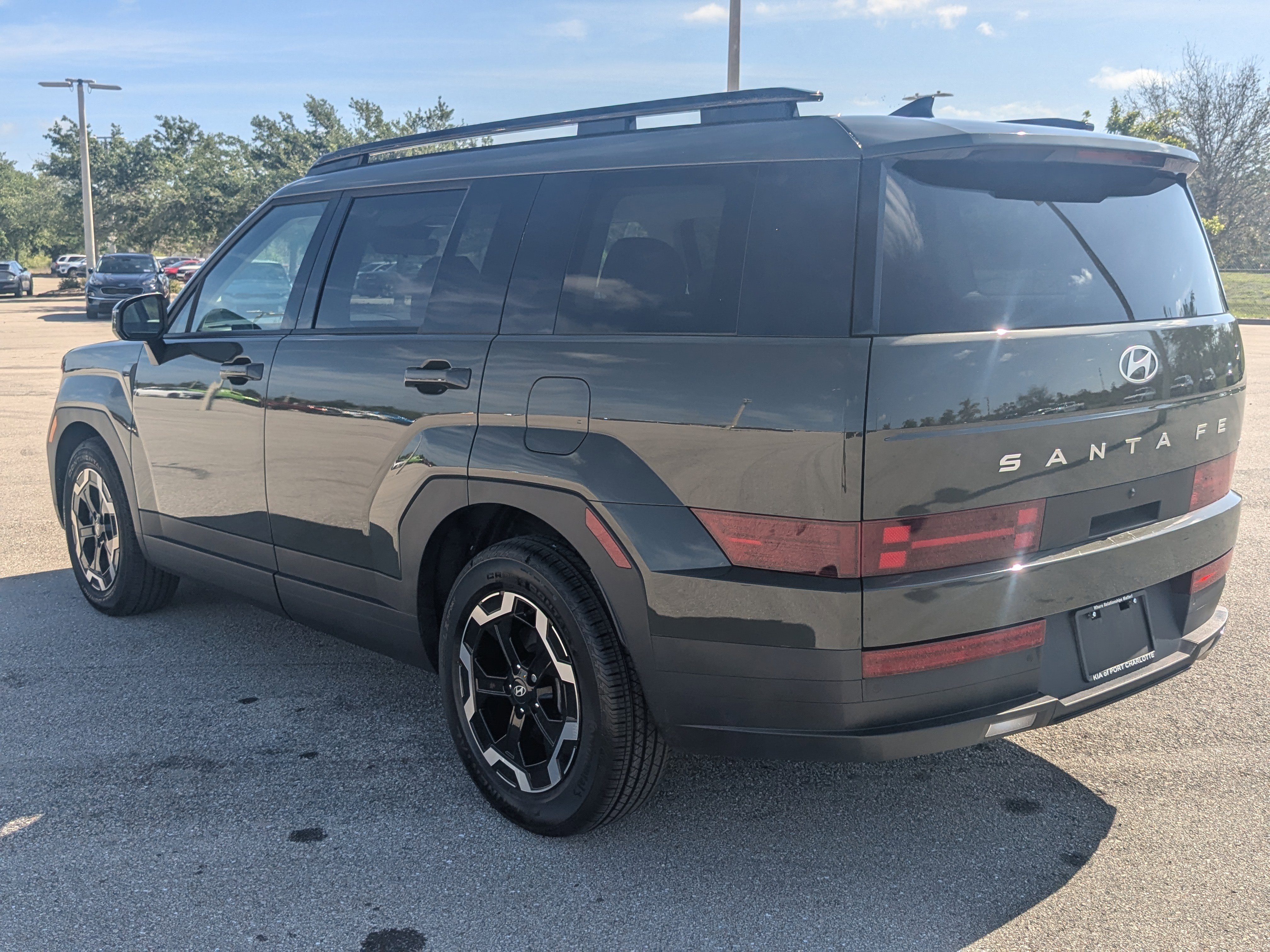 Used 2024 Hyundai Santa Fe SEL image 7