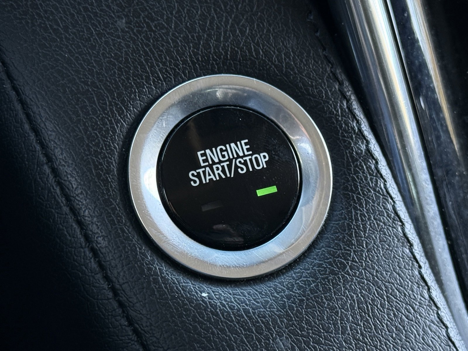 Used 2016 Cadillac Escalade 2WD image 28