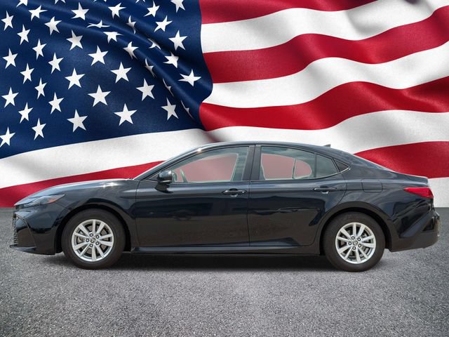 Used 2025 Toyota Camry LE FWD image 11