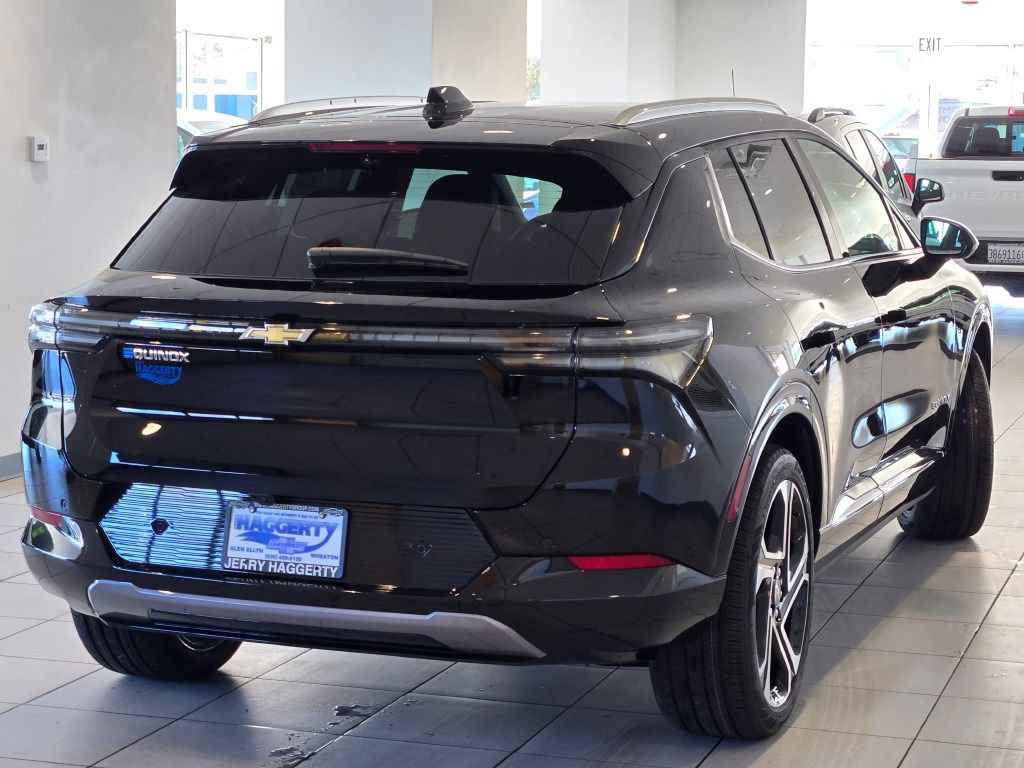 New 2026 Chevrolet Equinox EV LT w/ Convenience Package II FWD image 10