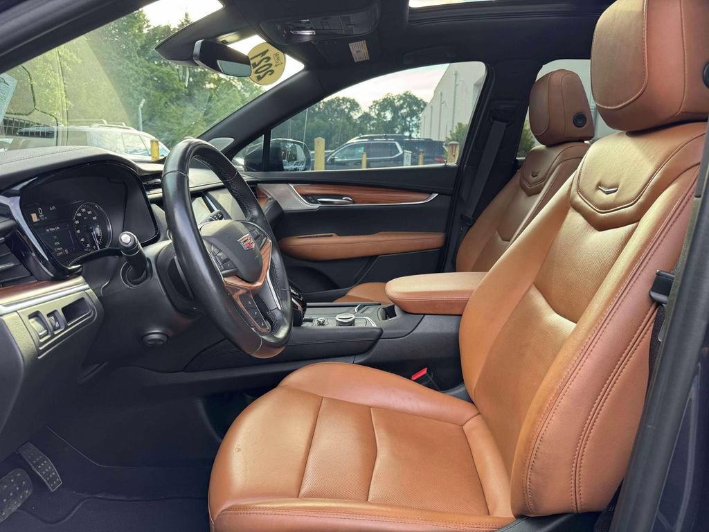 Used 2021 Cadillac XT5 Premium Luxury AWD/4WD image 16