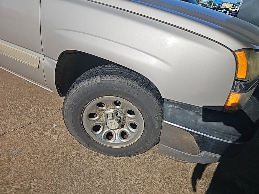 Used 2005 Chevrolet Silverado 1500 LS w/ Light Duty Power Package RWD image 7