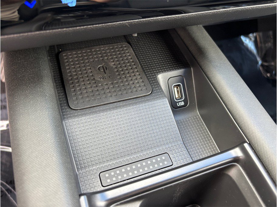 Used 2023 Hyundai Ioniq 6 SEL AWD image 32