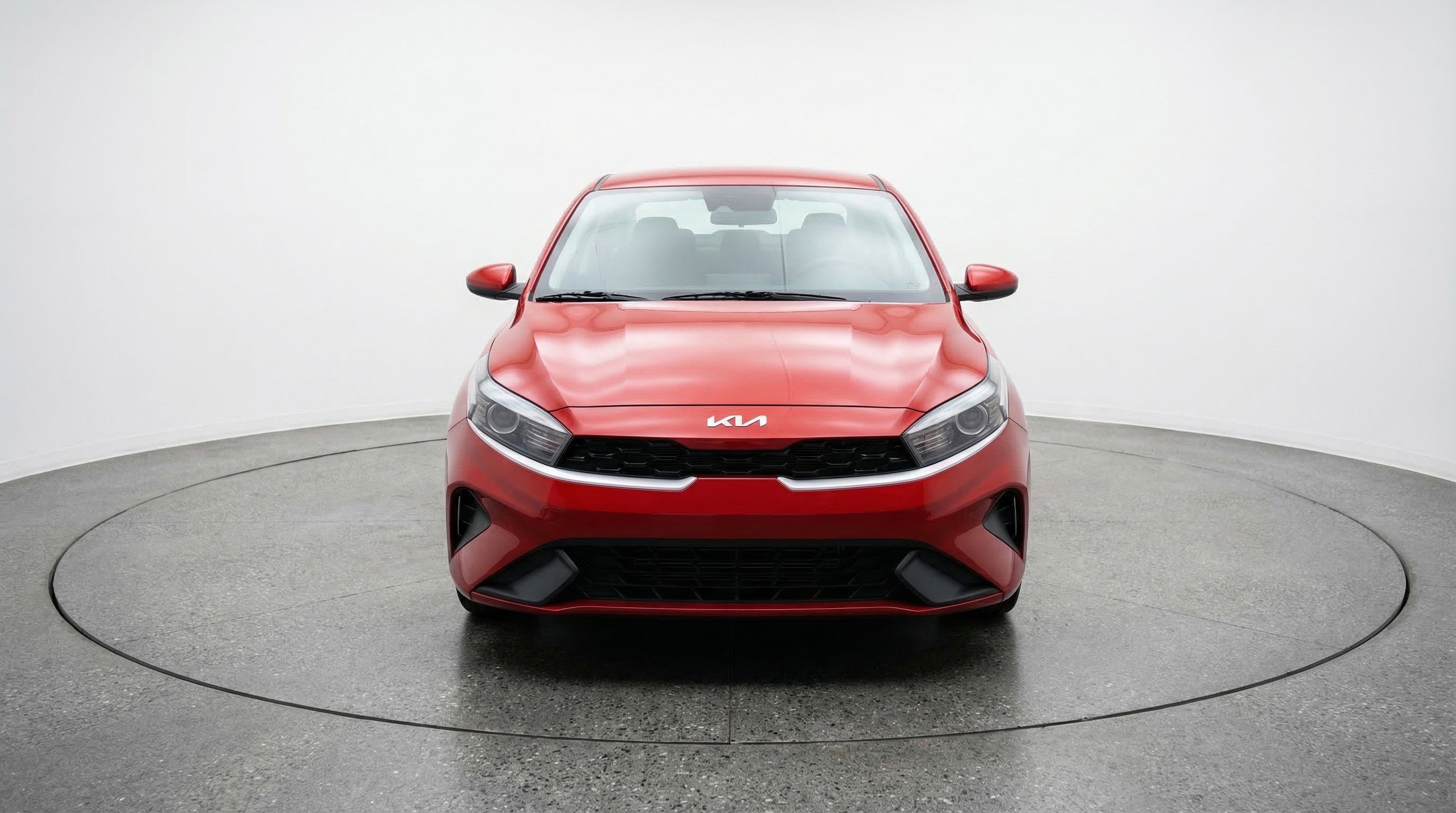 Used 2024 Kia Forte LXS FWD image 2