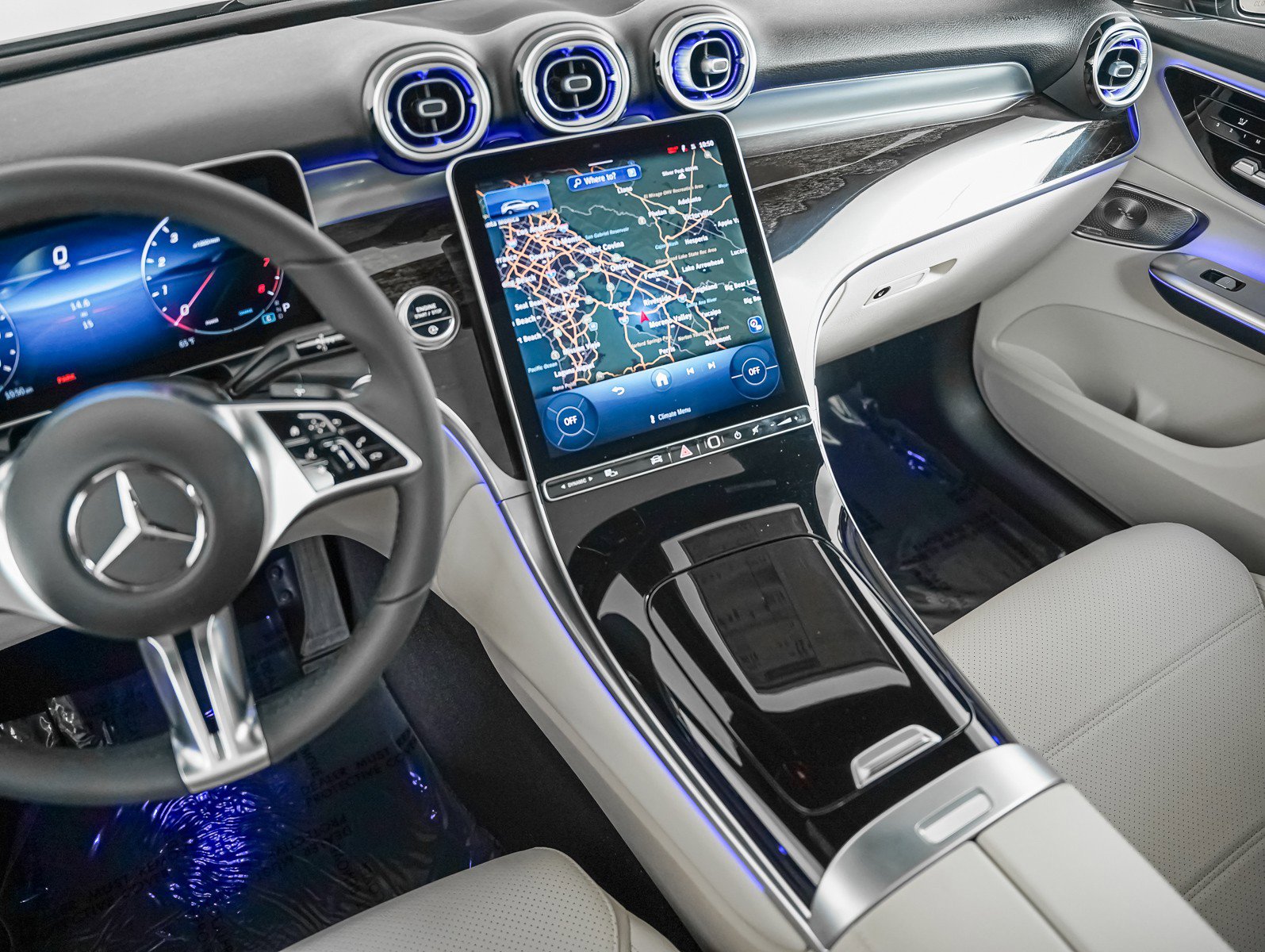 New 2026 Mercedes-Benz GLC 300 image 14