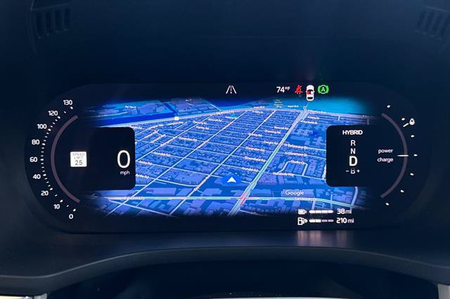 Certified 2024 Volvo XC60 T8 Plus AWD/4WD image 28