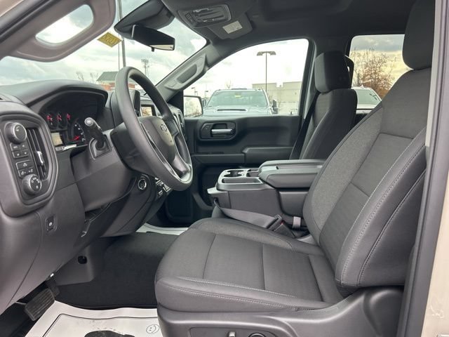 New 2026 Chevrolet Silverado 1500 Custom Trail Boss w/ LPO, Dark Essentials Package AWD/4WD image 16
