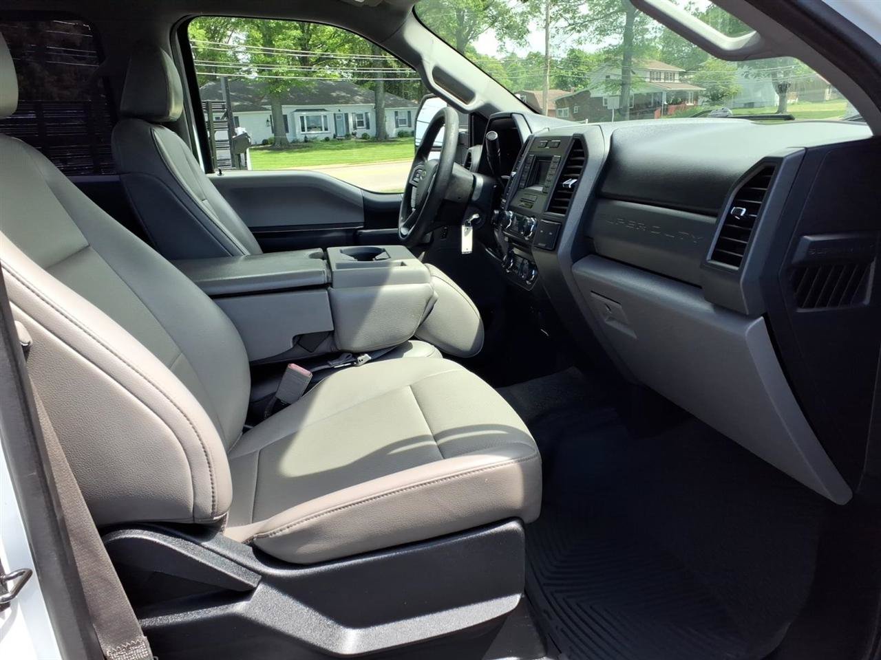 Used 2018 Ford F250 XL w/ Power Equipment Group AWD/4WD image 11