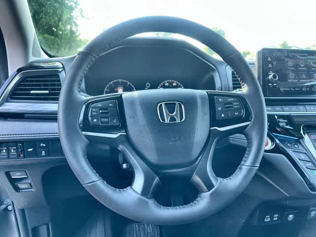 Used 2026 Honda Odyssey Elite image 17