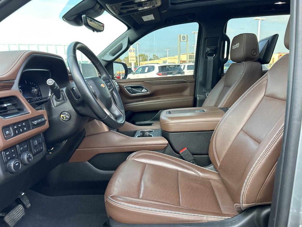 Used 2024 Chevrolet Tahoe High Country image 15