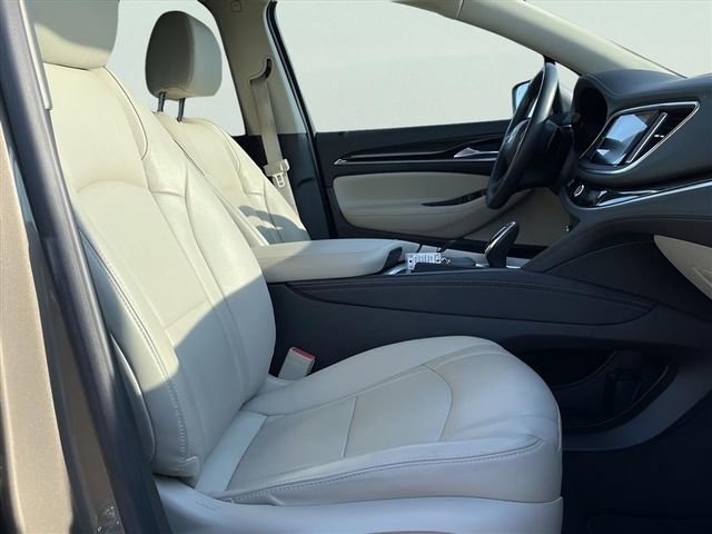 Certified 2020 Buick Enclave Essence w/ Sound and Sites Package image 28