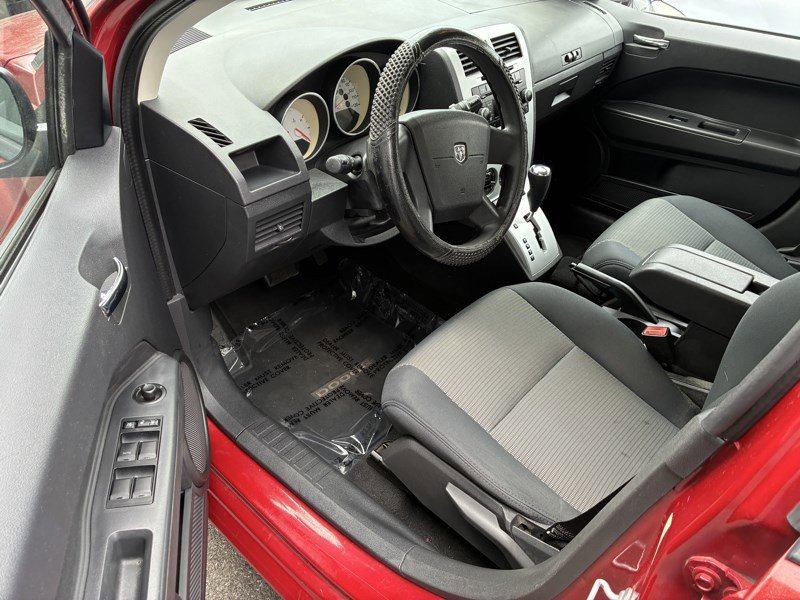 Used 2009 Dodge Caliber SXT FWD image 7