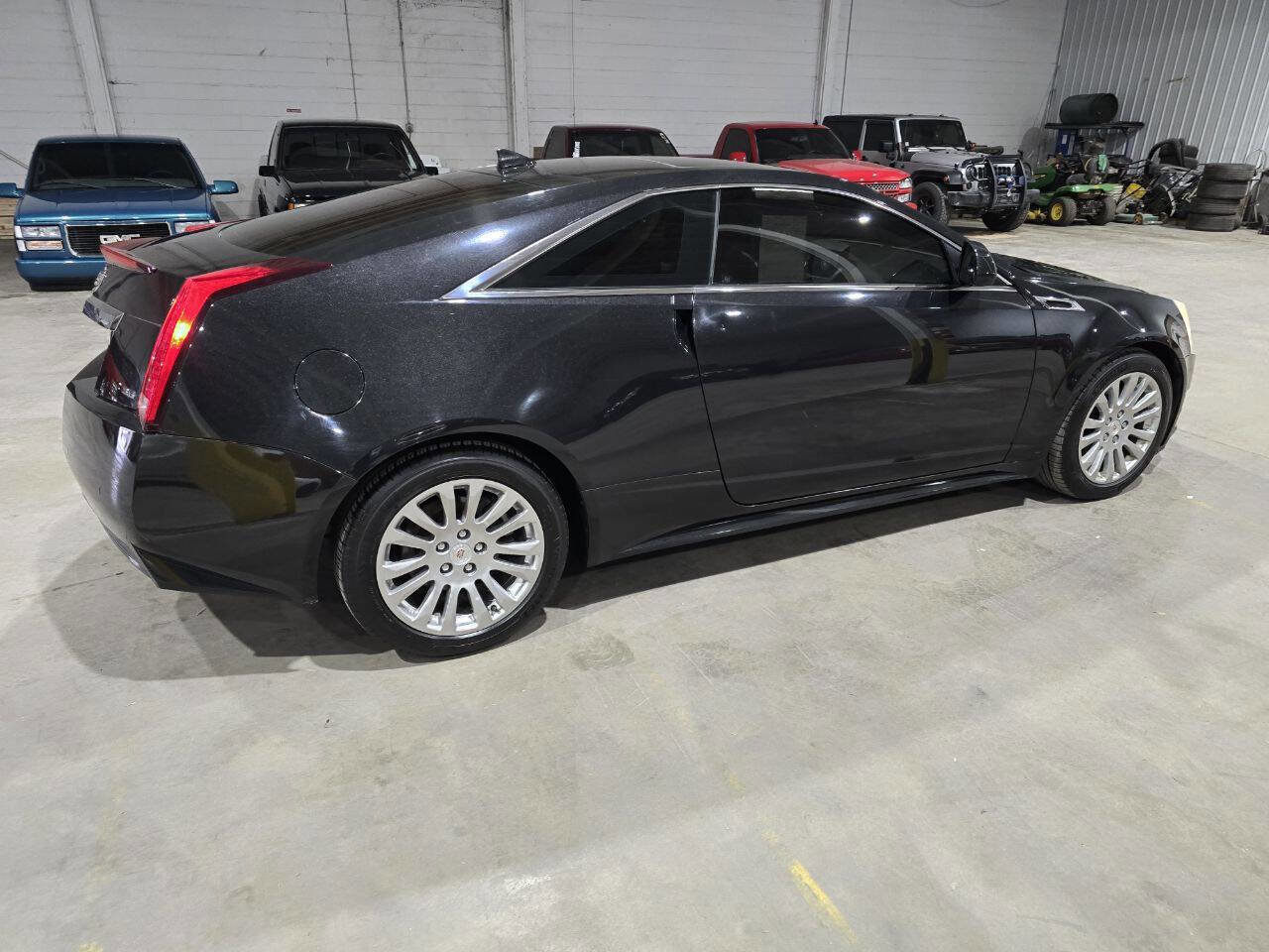 Used 2012 Cadillac CTS Premium image 12