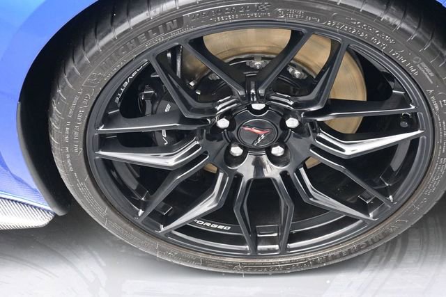 Used 2023 Chevrolet Corvette Z06 RWD image 23