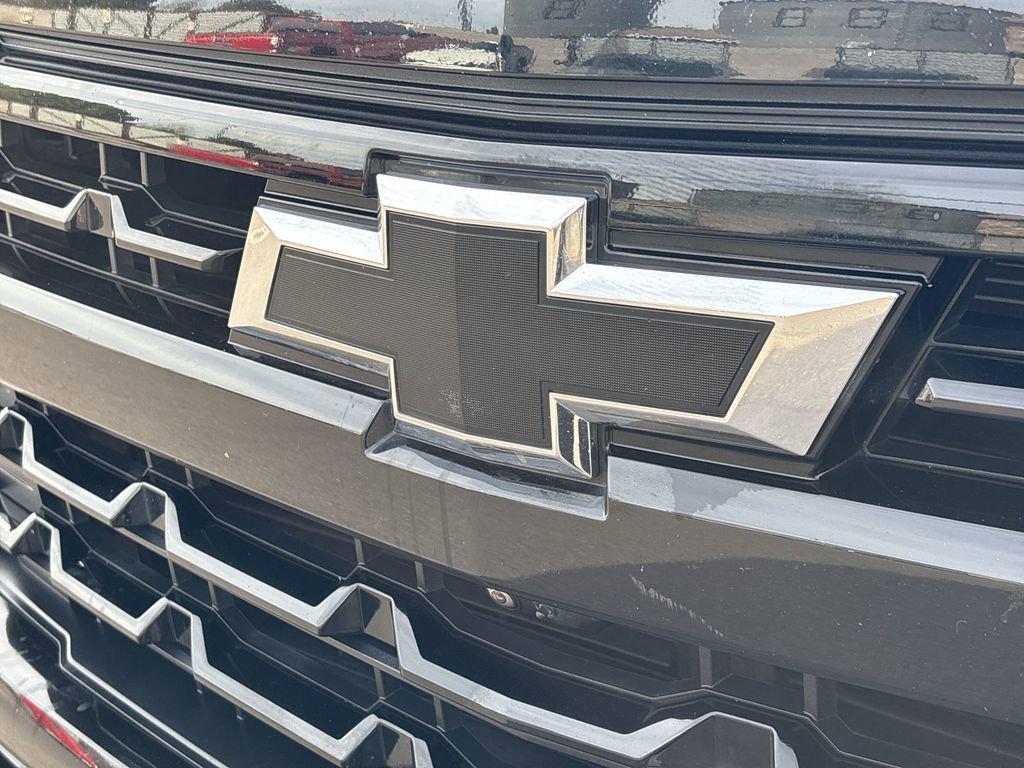 Used 2022 Chevrolet Silverado 1500 LT Trail Boss w/ LT Trail Boss Premium Package image 31