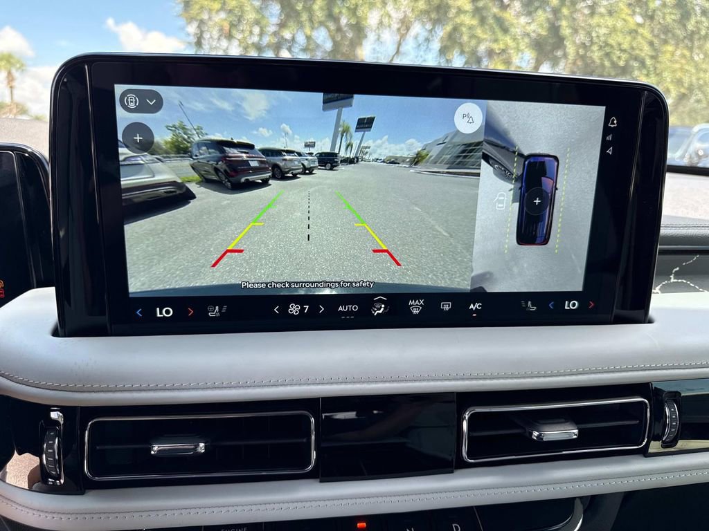 New 2025 Lincoln Aviator Black Label image 25