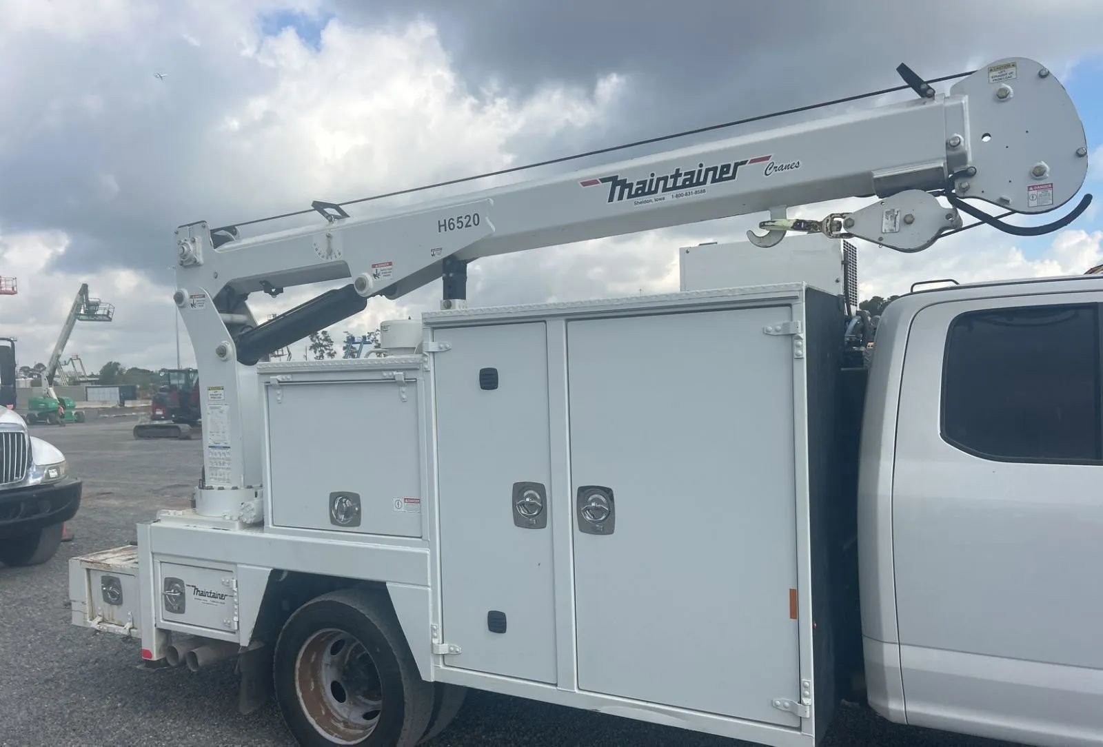 Used 2019 Ford F550 4x4 SuperCab Super Duty image 5