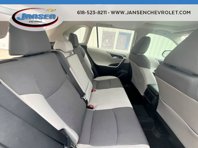 Used 2020 Toyota RAV4 XLE w/ Convenience Package image 27