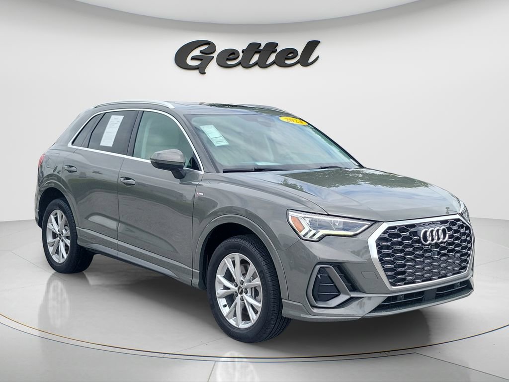 Used 2024 Audi Q3 2.0T Premium image 3