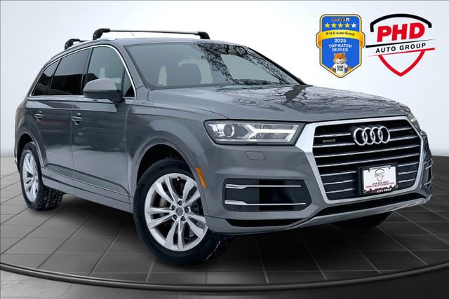 Used 2017 Audi Q7 3.0T Premium w/ Cold Weather Package image 1