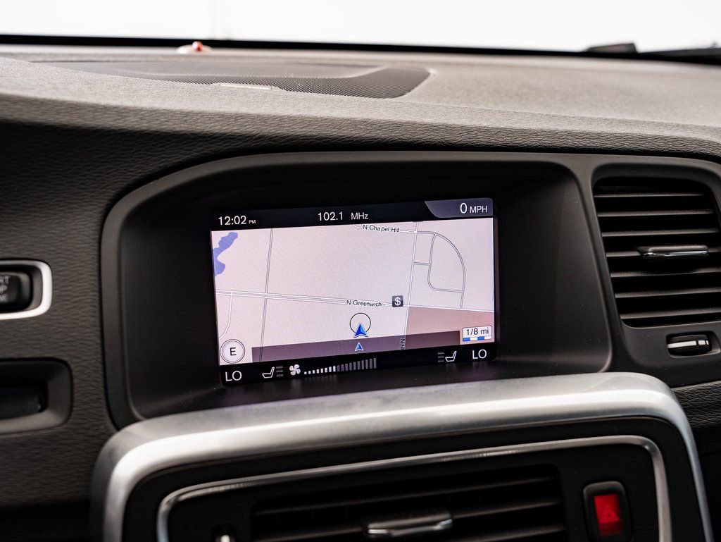 Used 2018 Volvo S60 T5 Cross Country Platinum image 30