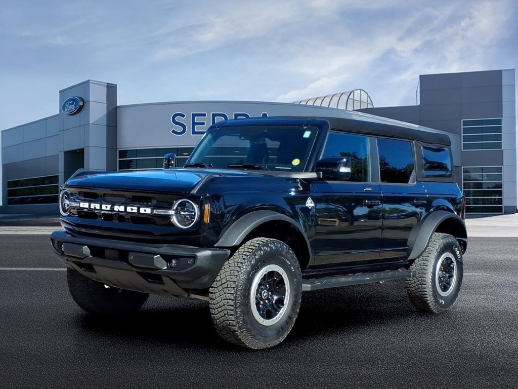 Used 2023 Ford Bronco Outer Banks w/ Sasquatch Package