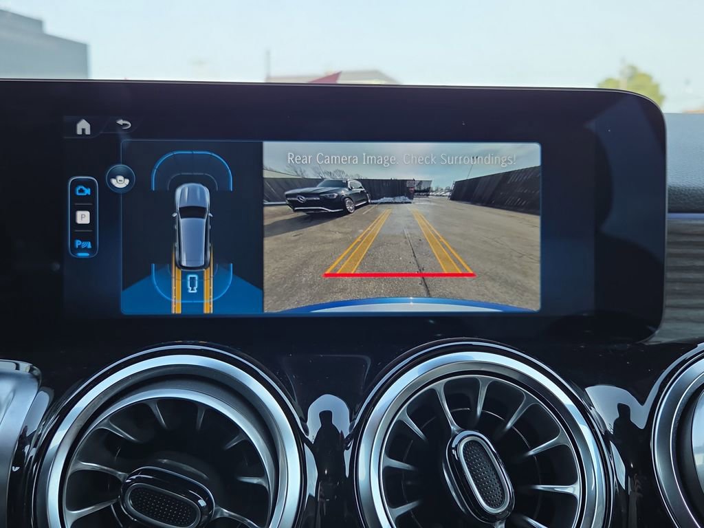 Certified 2026 Mercedes-Benz GLB 250 GLB 250 image 28