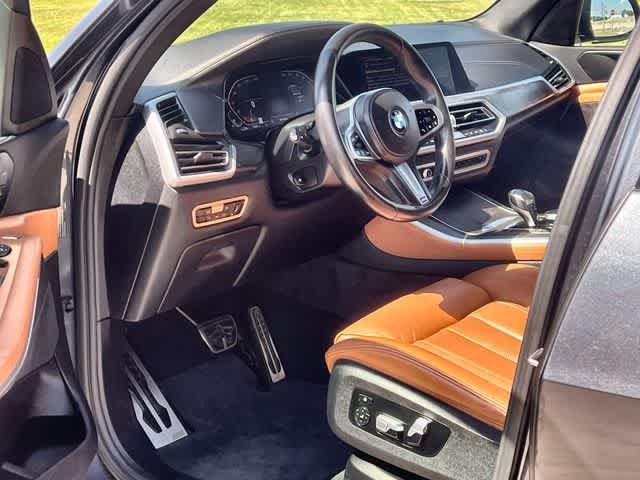 Used 2022 BMW X5 sDrive40i w/ M Sport Package RWD image 3
