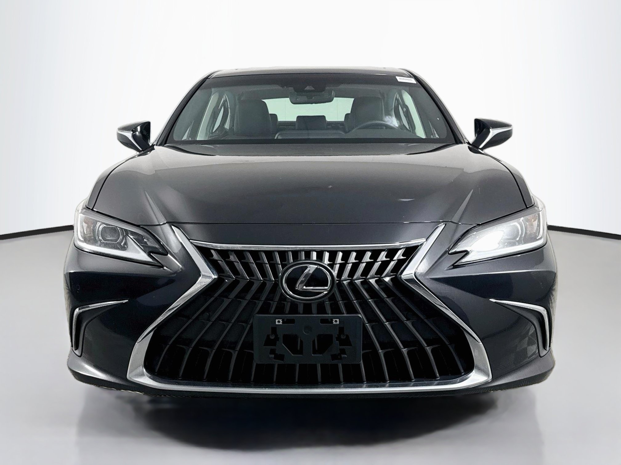 Used 2022 Lexus ES 350 w/ Premium Package FWD image 2