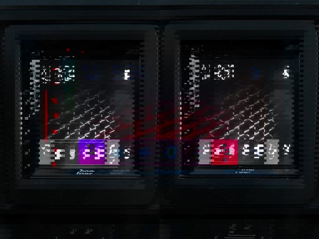 Used 2018 Volkswagen Jetta S w/ Cold Weather Package image 18