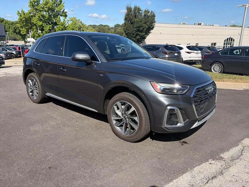 Used 2022 Audi Q5 2.0T Premium Plus AWD/4WD image 3