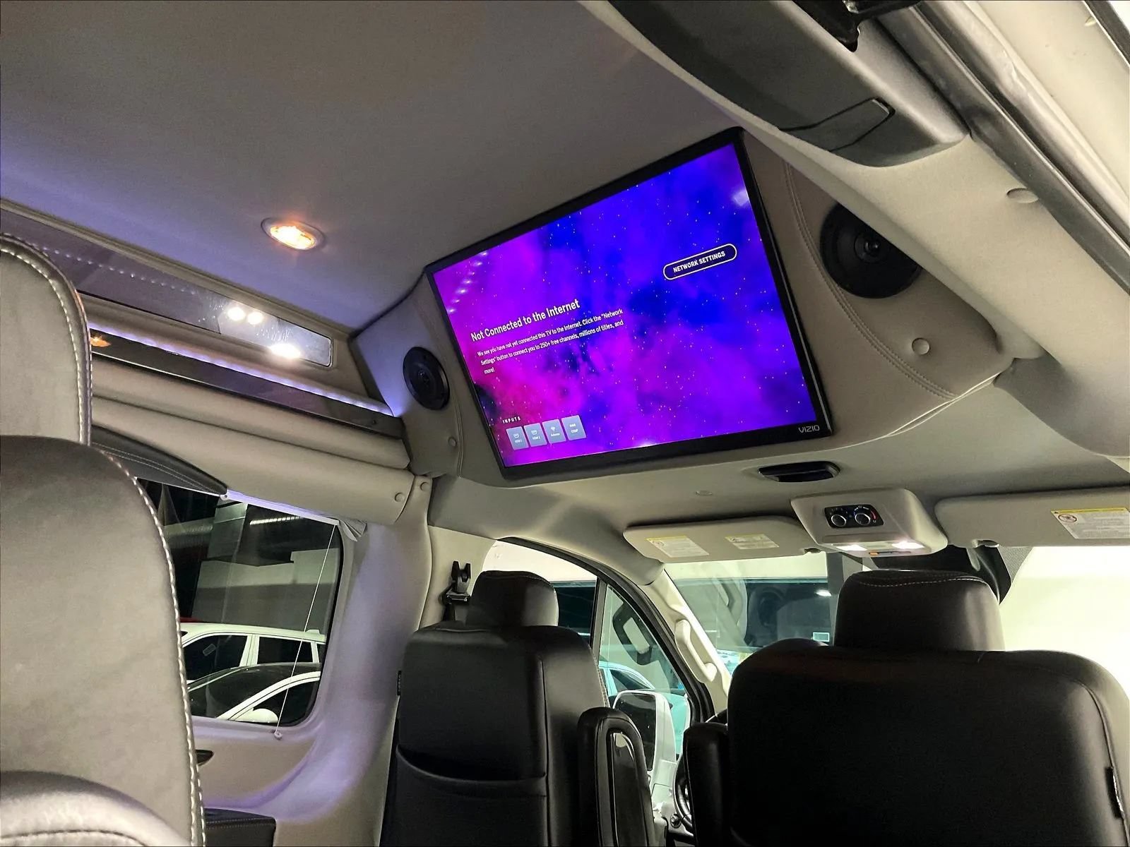 Used 2023 Ford Transit 150 Low Roof AWD image 43