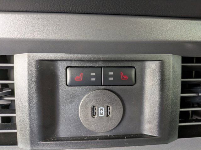 New 2026 Ford F250 Lariat w/ Black Appearance Package image 19