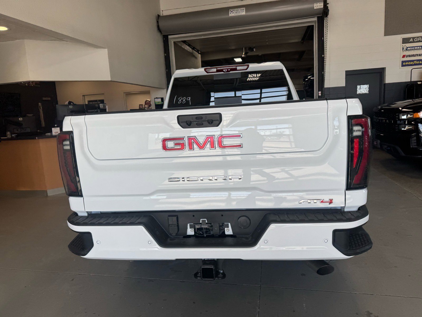 New 2026 GMC Sierra 2500 AT4 w/ AT4 Premium Plus Package image 6
