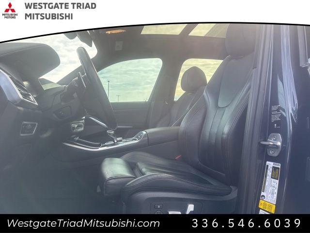 Used 2020 BMW X5 sDrive40i w/ Premium Package image 11