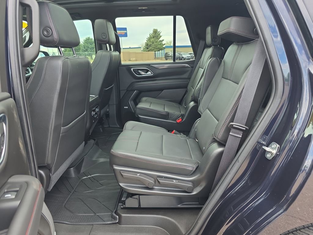 Used 2021 Chevrolet Tahoe RST w/ Luxury Package AWD/4WD image 25