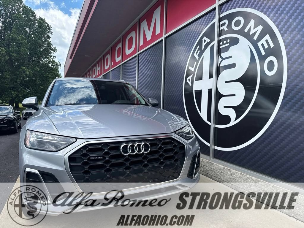 Used 2023 Audi Q5 2.0T Premium w/ Convenience Package AWD/4WD video 1