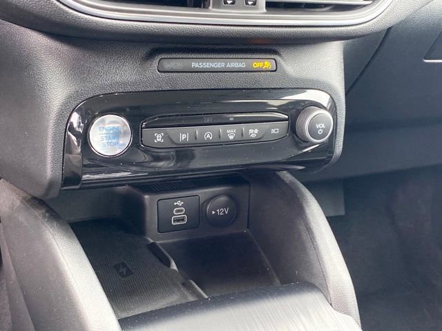 Used 2024 Ford Escape Platinum AWD/4WD image 12