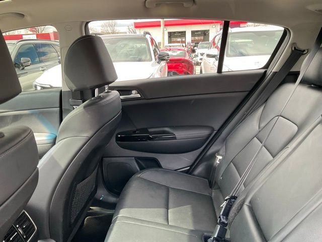 Used 2021 Kia Sportage EX w/ EX Technology Package image 43