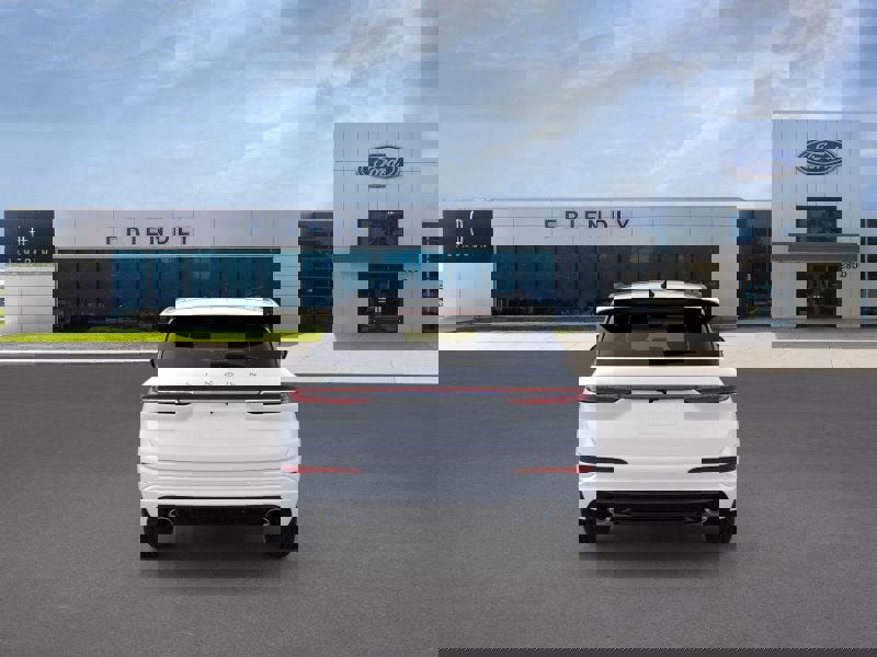 New 2026 Lincoln Corsair Grand Touring image 5