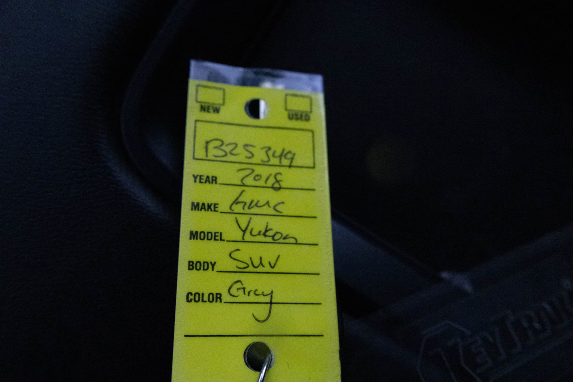 Used 2018 GMC Yukon SLE w/ SLE Value Package image 24