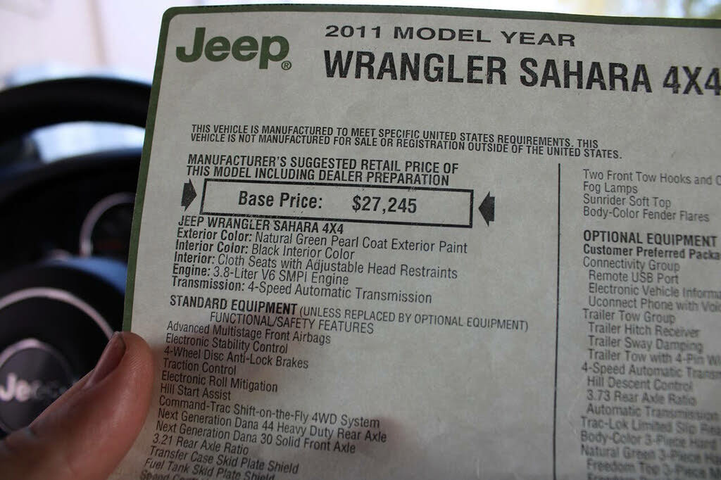 Used 2011 Jeep Wrangler Sahara w/ Connectivity Group AWD/4WD image 53