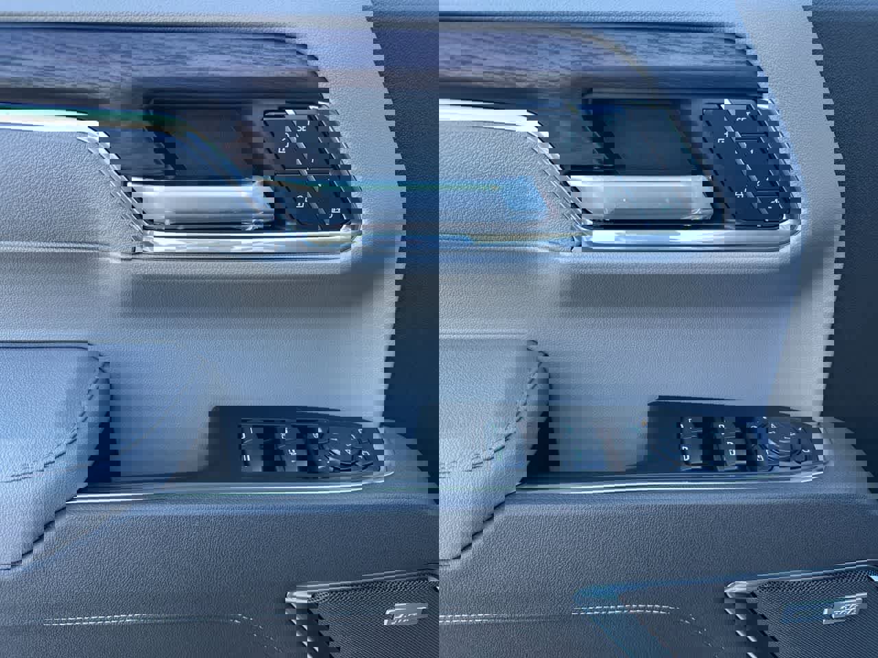 New 2026 GMC Sierra 1500 SLT w/ SLT Premium Package image 18